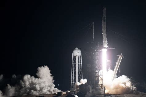 Matthias Maurer Auf Dem Weg Zur Raumstation ISS