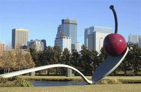 Claes Oldenburg Dead Famed Pop Sculptor Dies At 93