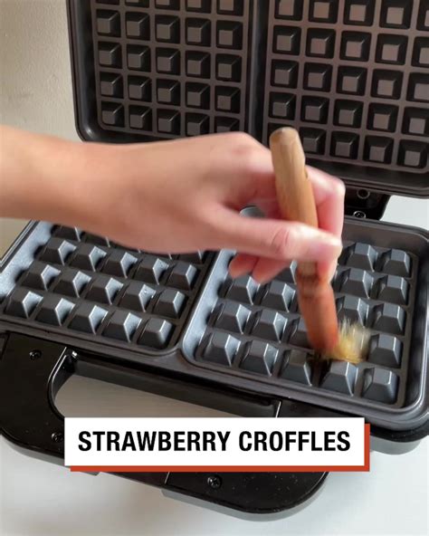 LADbible Video Hub Strawberry Croffles