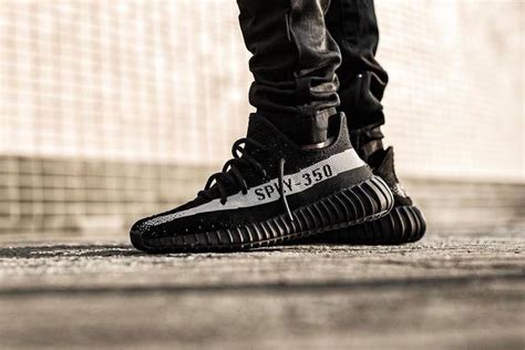 Yeezy Boost 350 V2 Oreo Adidas By1604 Goat