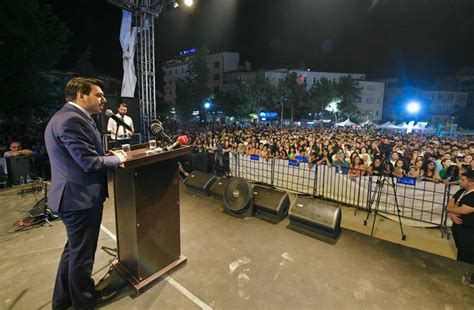 Eren Yurt Dışında Yaşayan Vatandaşlar İçin Düzenlenen Festivallere Katıldı