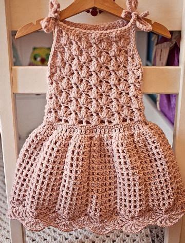 Venta vestiditos a crochet para niñas en stock