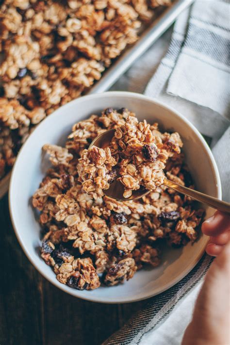 Oatmeal Raisin Granola Healthienut Easy To Follow Plant Forward Recipes