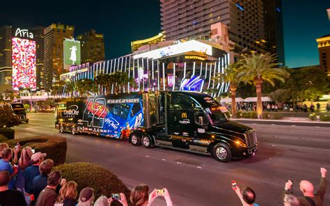 GALLERY: 2019 NASCAR Hauler Parade | KSNV