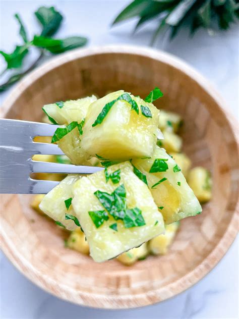 Pineapple Mint Salad The Zett