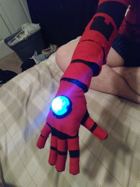 Tord S Robot Arm Cosplay Eddsworld By Geekypaws On Deviantart Artofit