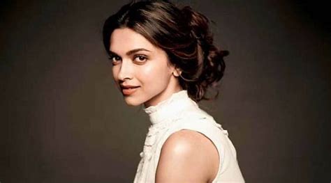 Deepika Padukone’s Instagram family is 25 million strong | Bollywood ...