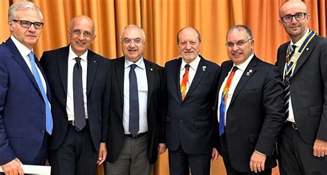 Insediato Il Nuovo Consiglio Direttivo Del Rotary Club Cosenza Telesio