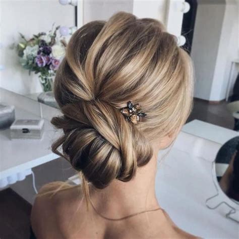 Top Notch Updo Hairstyles For Weddings Mother Of Groom