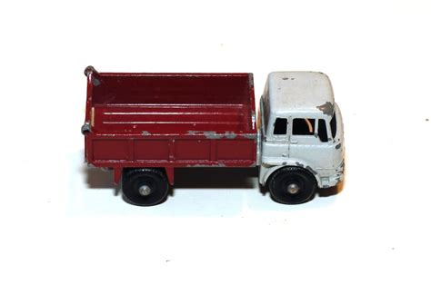 Se produkter som liknar Lesney Matchbox Bedford 7 Ton på Tradera