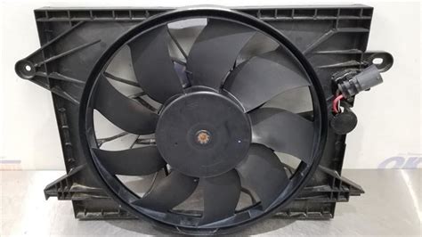 22 Dodge Challenger Hellcat 6 2l Radiator Fan Assembly 68541986aa Ebay