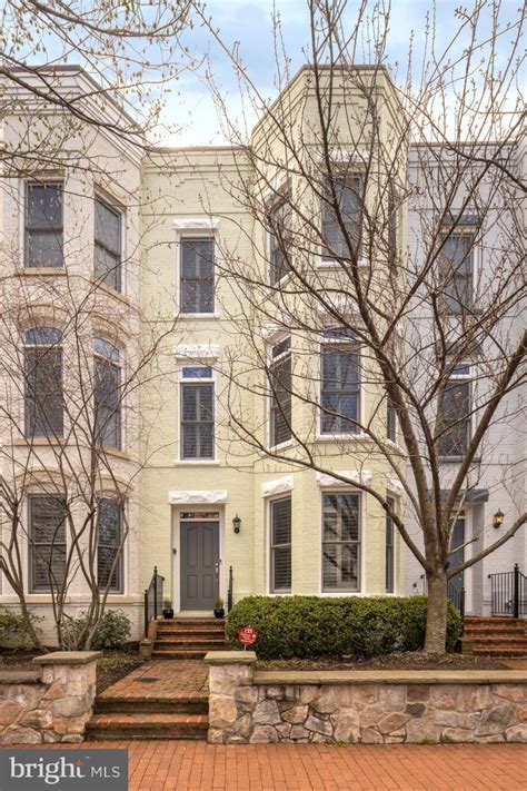 1321 Independence Ave SE, Washington, DC 20003 | MLS# DCDC470658 | Redfin