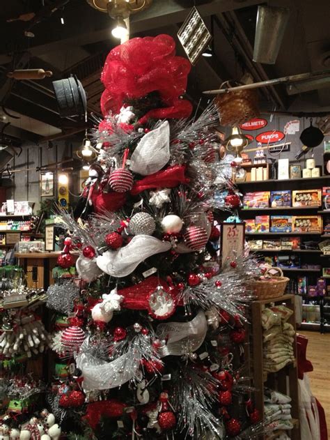 Cracker Barrel | Christmas wreaths, Christmas, Holiday decor