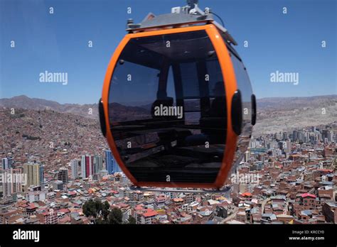 Mi Teleférico El Teleférico De La Paz Bolivia Fotografía De Stock Alamy