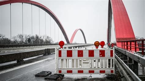 Gro E Emp Rung Ber Verkehrsflut Wegen A Sperrung