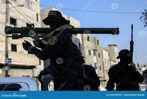 Members of Al-Quds Brigade, the Military Wing of the Islamic Jihad ...