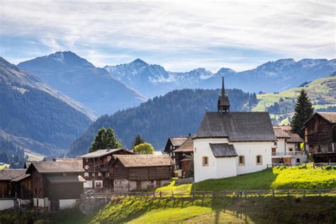 「Graubunden」の画像 - 6,783 件の Stock 写真、ベクターおよびビデオ | Adobe Stock