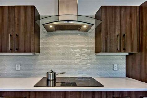 10 Glass Tile Kitchen Backsplash Ideas 2022 The Shiny Ones