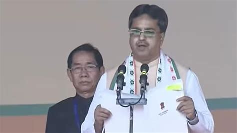 Tripura త్రిపుర సీఎంగా మాణిక్ సహా ప్రమాణస్వీకారం Manik Saha Sworn In