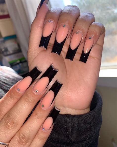 Black Nails Designs For Everyone Black Nails Black Nails Long