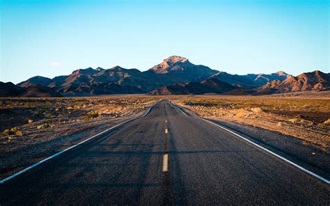 Fondos de Pantalla Carreteras Cielo Montañas Valley Asfalto