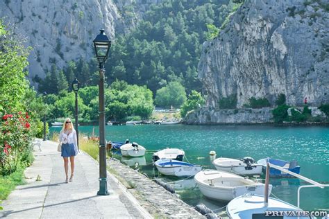 Private Candee Licious Enjoys DP In The Pool X Spe S Porn Pic