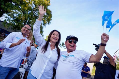 Michelle Sol recorrió este domingo los distritos de La Libertad Este