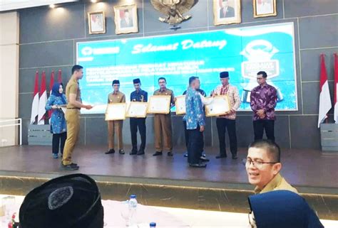 Pemkab Pesisir Selatan Raih Anugerah Prestisius Dalam Dunia Pelayanan