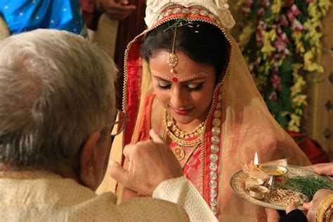 Tradition Coupled With Fun 10 Unique Bengali Wedding Rituals