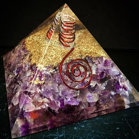 Orgonite Amethyst Crown Chakra Pyramid | Xklusive Magik