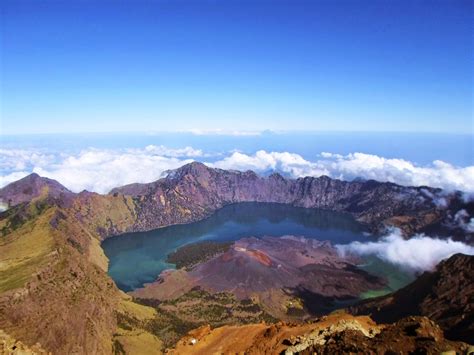 Pendakian Gunung Rinjani 3.726 mdpl via Sembalun-Senaru | Manusia Lembah