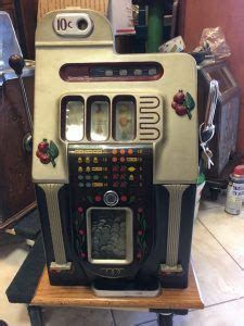 Mills Antique Slot Machine 5 Cent Golden Falls Gameroom Show Slot