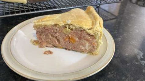 Corned Beef & Potato Pie - Geoff's Baking Blog