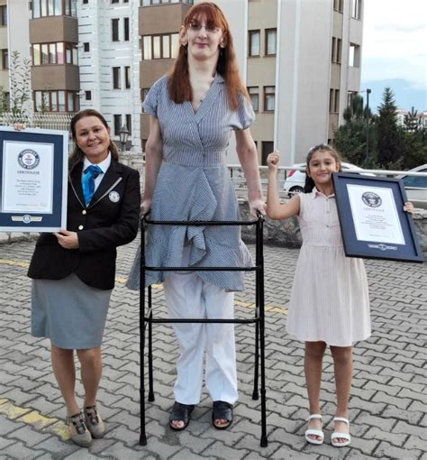 The World S Tallest Woman Formerly Mocked By Peers Her Response Puts