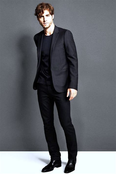 30 Black Suit Fashion Ideas For Men To Try