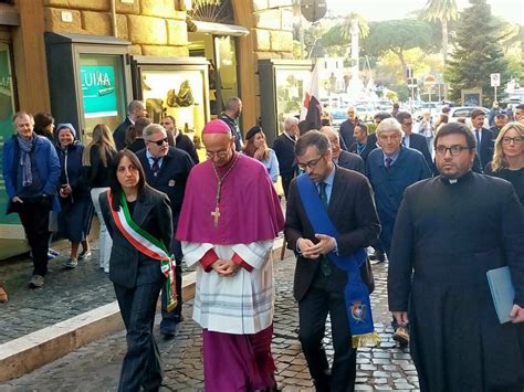 Rocca Di Papa Il Nuovo Vescovo Stefano Russo Inizia Al Santuario Della