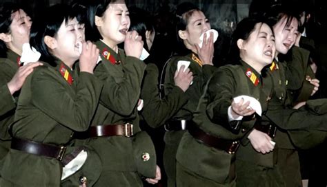 Fakta Korea Utara Yang Bikin Tercengang Menyembah Pemimpin