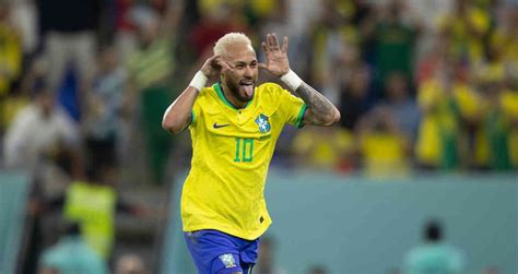 Copa Do Mundo Entenda Como Neymar Bate Pênalti E Por Que Ele Quase