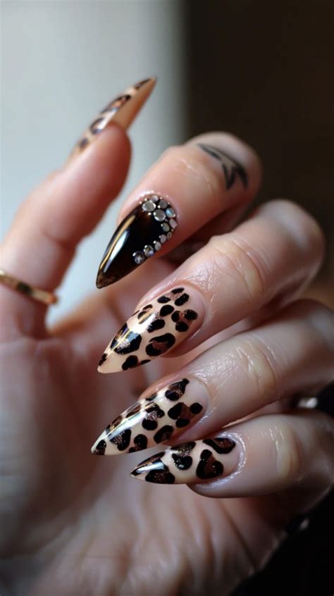 27 Animal Print Nail Designs That Will Unleash Your Wild Side