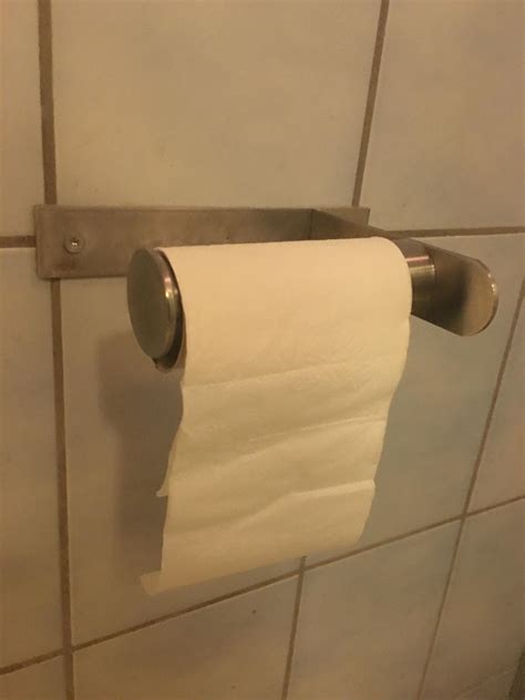 Toilet Paper Scrolller