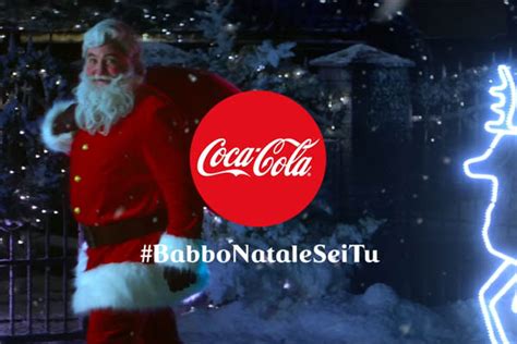 Coca Cola Italia Lancia Lo Spot Di Natale E Sostiene Il Banco Alimentare