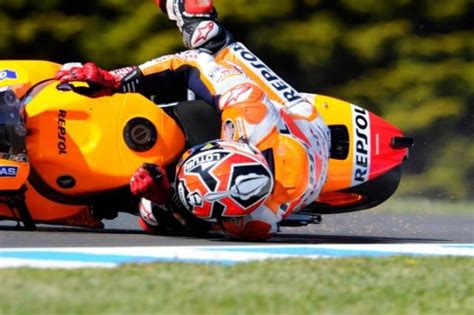 Motogp Phillip Island Marquez Caduto Ho Esagerato Con Il Gas