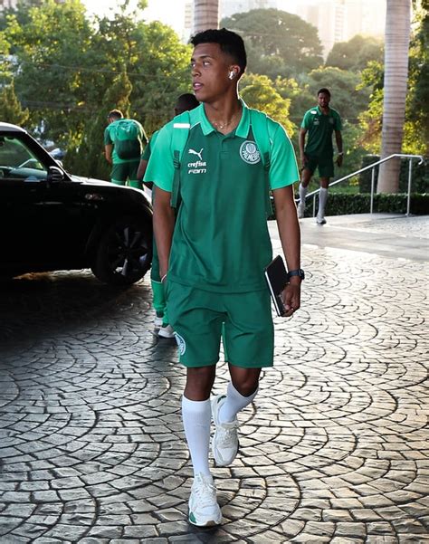 Veja Fotos Da Chegada Do Palmeiras A Ribeir O Preto Para Jogo Da Copa