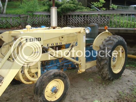 3400 Ford Industrial Tractor