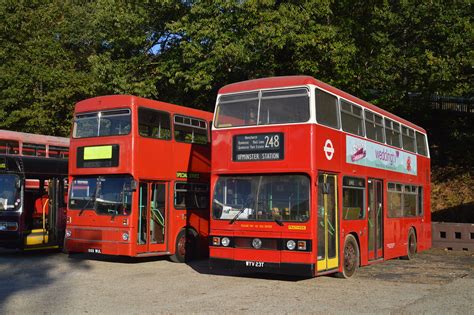 MCW Metrobus M1069 B69 WUL Leyland Titan T23 WYV 23T Flickr