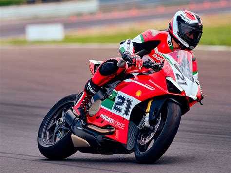 New Ducati Panigale V Bayliss St Championship Th Anniversary