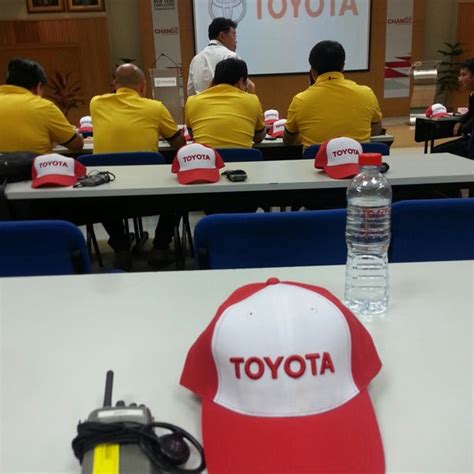 Photos At บริษัท โตโยต้า มอเตอร์ ประเทศไทย จำกัด โรงงานประกอบรถยนต์บ้านโพธิ์ Toyota Motor