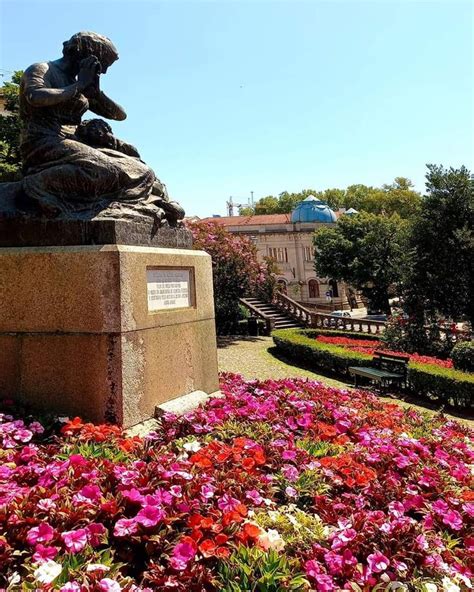 O Belo Jardins Das M Es Na Bonita Cidade De Viseu Na Beira Alta No