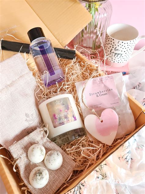 Lovely Box Uk Review Of The Home Fragrance Subscription Box All