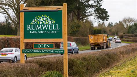 Rumwell Farm Shop – RT Signs